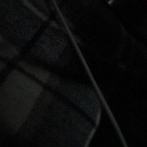 Meet your Posher, Devin